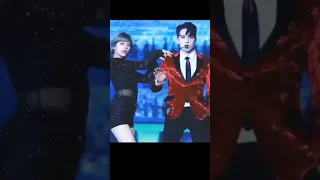 Twice Jeongyeon and seventeen Vernon dancing on who's your mama