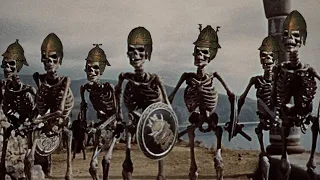 Battle Brothers: Ancient undead camp be like