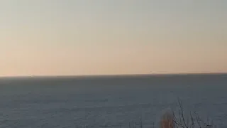 Одесса 21 марта 2022.На горизонте замечены два российских корабля.Слышны выстрелы.Видео общедоступно