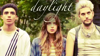 nathan/gabriel/annalise :: daylight