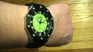 Moscow Classic Green Zvezda Automatic Wrist Watch on Wrist