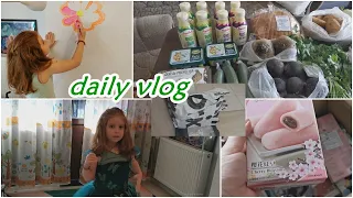 Daily Vlog #128- Unboxing Miniprix si KJ Center I Cumparaturi Carrefour I Discutii I Pictam pereti 😁