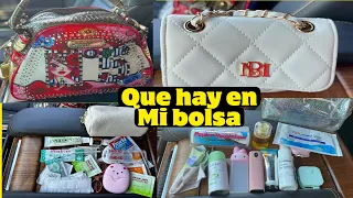 Que llevo en mi bolsa Nicole Lee que me regalo mi mamita 🥰🥰grabe en mi carro😂