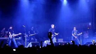 The Offspring - Hit That [HD] live