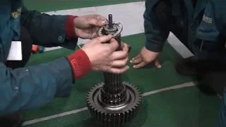 SINOTRUK Gearbox Spindle Assembly