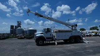 Altec D4065A-TR Digger Derrick - 2012 International 7400 6x6 Utility Truck. -Item 1189581