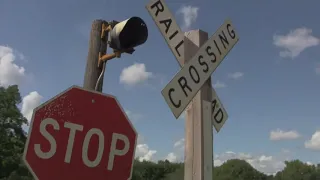 Really Strange Bizarre Weird Oddball Railroad Crossing 720th Ave, Avery, IA