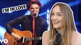 TAYLOR SWIFT FAN REACTS TO YUNGBLUD - Cardigan (Taylor Swift cover) in the Live Lounge