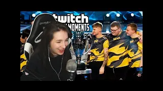 GENSYXA смотрит TWITCHFM | Топ Моменты с Twitch | Na'Vi - Чемпионы Мира | Новая Эра