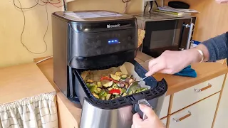 Fry vegetables in the hot air fryer