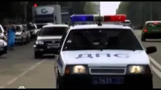 Бомбила (2011) 2 серия - car chase scene