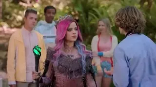 Descendants 3 part 7