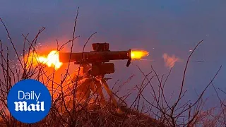 🇺🇦 Ukraine FPV drone completely destroys Russian tank causing huge explosion