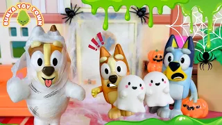 Bluey Toys Halloween Pranks - the Best Funny Pranks with Bluey Toys | Bluey Kids Spooky Season