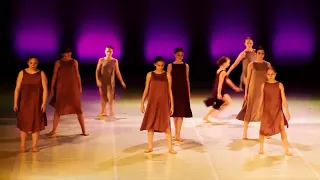 ' Sea ' A Beautifull dance of young girls - Rewinding