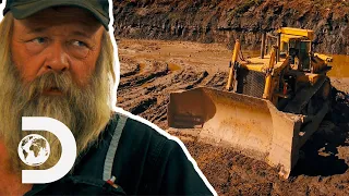 Broken Bulldozer Nearly Costs Tony Beets $300K Gold Jackpot I Gold Rush