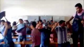 Harlem Shake - College class bcomJ