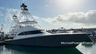 Touring 2022 Viking 64 Convertible Yacht