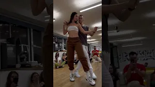 Estrellita Zhamira Zambrano (Alex & Lais)  Bachata Dance 2023