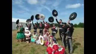 Mexican dancers Op Roakeldais 2014 Warffum