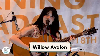 Willow Avalon "Stranger"  [LIVE Performance]