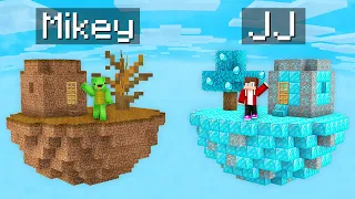 Mikey POOR Island vs JJ RICH Island Survival Battle in Minecraft (Maizen)