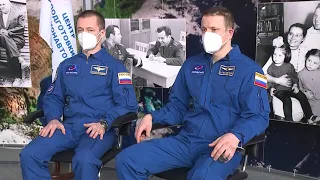 Космонавты рассказали об участии в 64-й длительной космической экспедиции