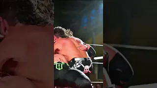 Wentz gets SPIKED by Alex Shelley!