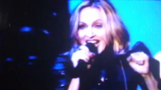 Madonna Music live émission Nulle part ailleurs canal+ 2000