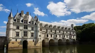 Château de Chenonceau • Tour the Impressive Château and Cruise under the Arches