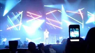 Enrique Iglesias Euphoria Tour Intro/Tonight at the Birmingham LG Arena on March 26th 2011