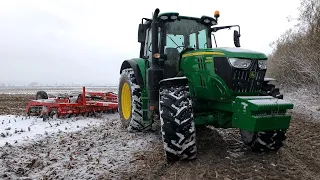 Oporowe Talerzowanie Po Kukurydzy W Śniegu 2022 😎. John Deere 6155 & Talerzówa Goliat👍