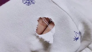 You can fix a hole on your jacket without leaving a trace by learning these amazing skills