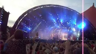 L.O.C. - Momentet feat. U$o (Live @ Roskilde Festival 2011)