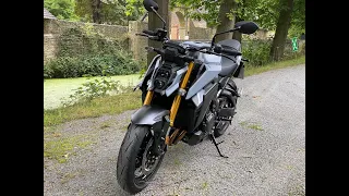 Suzuki GSX-S 1000 (2022) сравнение с Katana и SV650