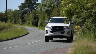 Hilux Easy-Lift Kit: What's it like to live with?