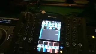 DJ Using Visual with audio on svm-1000