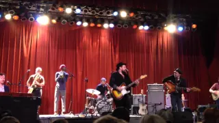 Nathaniel Rateliff and the Night Sweats, Shape I'm In (Live), 12.09.2015, Sokol Auditorium, Omaha NE