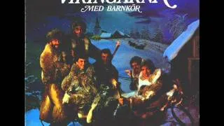 Vikingarna - Julens sånger med barnkör - 07 - Stilla Natt