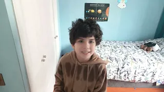 Lucas Peña Booktuber libro:" Mac, el microbio desconocido"