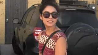 Vanessa Hudgens Enjoys A Lunch Date With Austin Butler