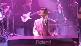 Elton John - The Bitch Is Back (Live)