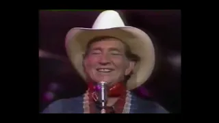 City Of New Orleans - Willie Nelson - 1985