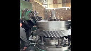 Machining Giant Double Helical Gear With 100yrs Old Technology