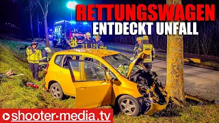 🟡  Rettungswagen entdeckt zufällig Unfall  🟡 | 🚒  PKW gegen Baum nahe Feuerwache  🚑