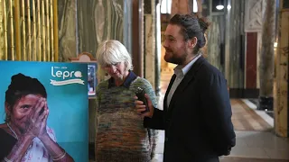 Diana and Tom talk about World Leprosy Day and the 'New Face for Leprosy' exhibition.