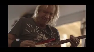 Joe Walsh records with the Foo Fighters