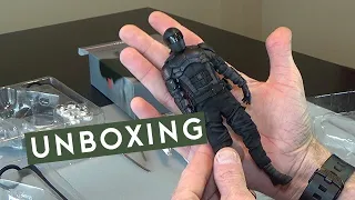 Unboxing of 1/12 scale GI Joe Snake Eyes and Storm Shadow action figures from Twelve World Toys