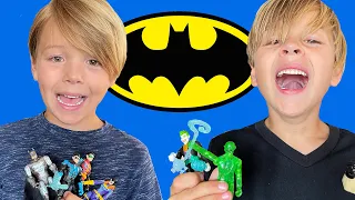 *HUGE* BATMAN TOY UNBOXING & REVIEW! 😱 | Messitt Twins