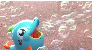 Bubble fun Bubble dolphin Веселые пузыри Дельфин Шоу мыльных пузырей от Mika Miracle